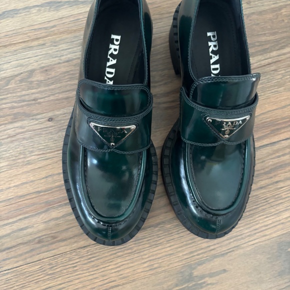 PRADA PLATFORM LOAFERS - EMERALD/BLACK - Picture 12 of 12